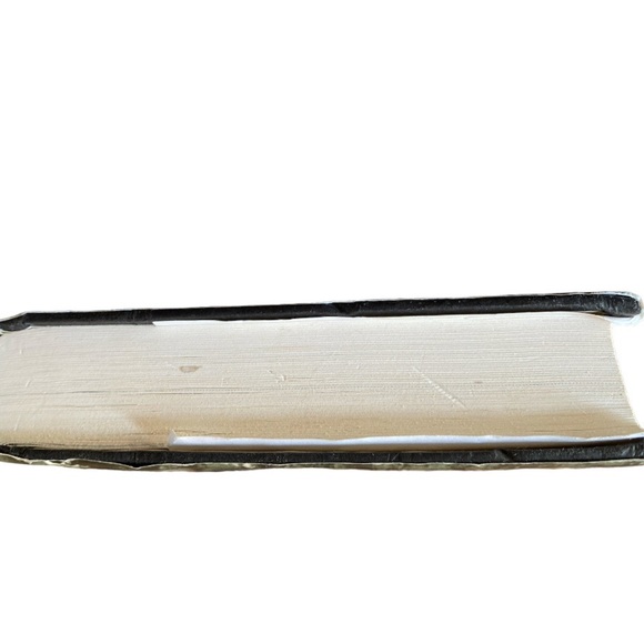 “Midnight In The Garden Of Good And Evil” by John Berendt - Hardcover Book - Picture 6 of 8